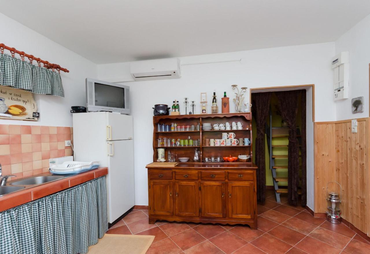 House Nado Villa Pulgarija Cepic Bagian luar foto